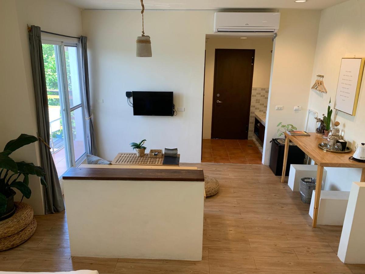 W24墾丁民宿墾丁大街一館bnb Kültér fotó